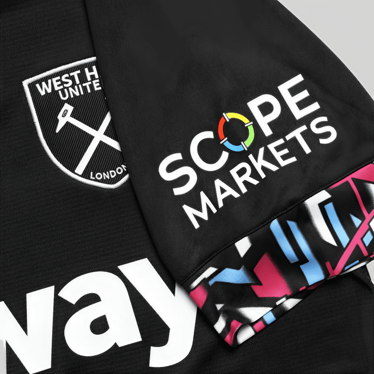 Camisa West Ham II – 2022