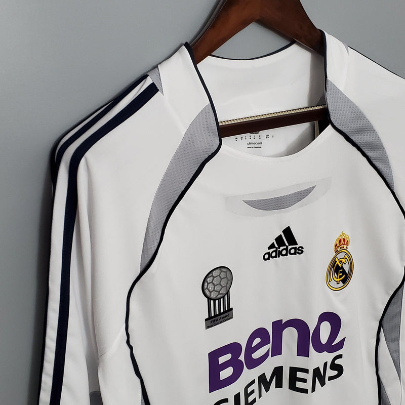Camisa Real Madrid Titular 06/07 - Versão Retro Manga Comprida - STARK STORE - Artigos Esportivos